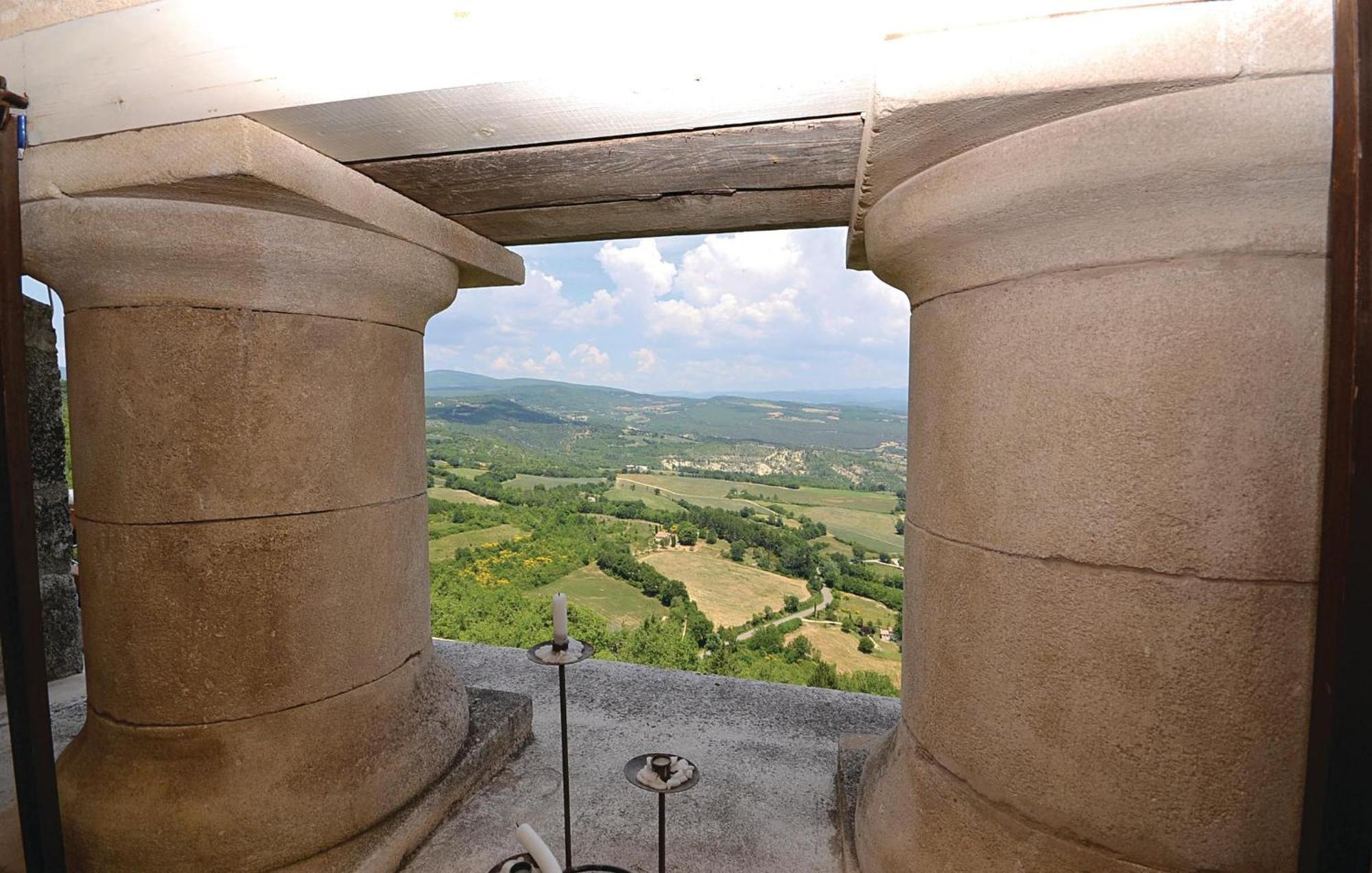 Stunning Home In Viens With House A Mountain View Εξωτερικό φωτογραφία