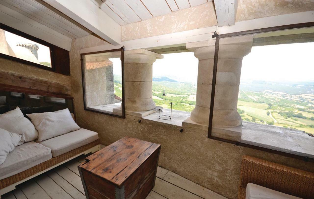 Stunning Home In Viens With House A Mountain View Εξωτερικό φωτογραφία